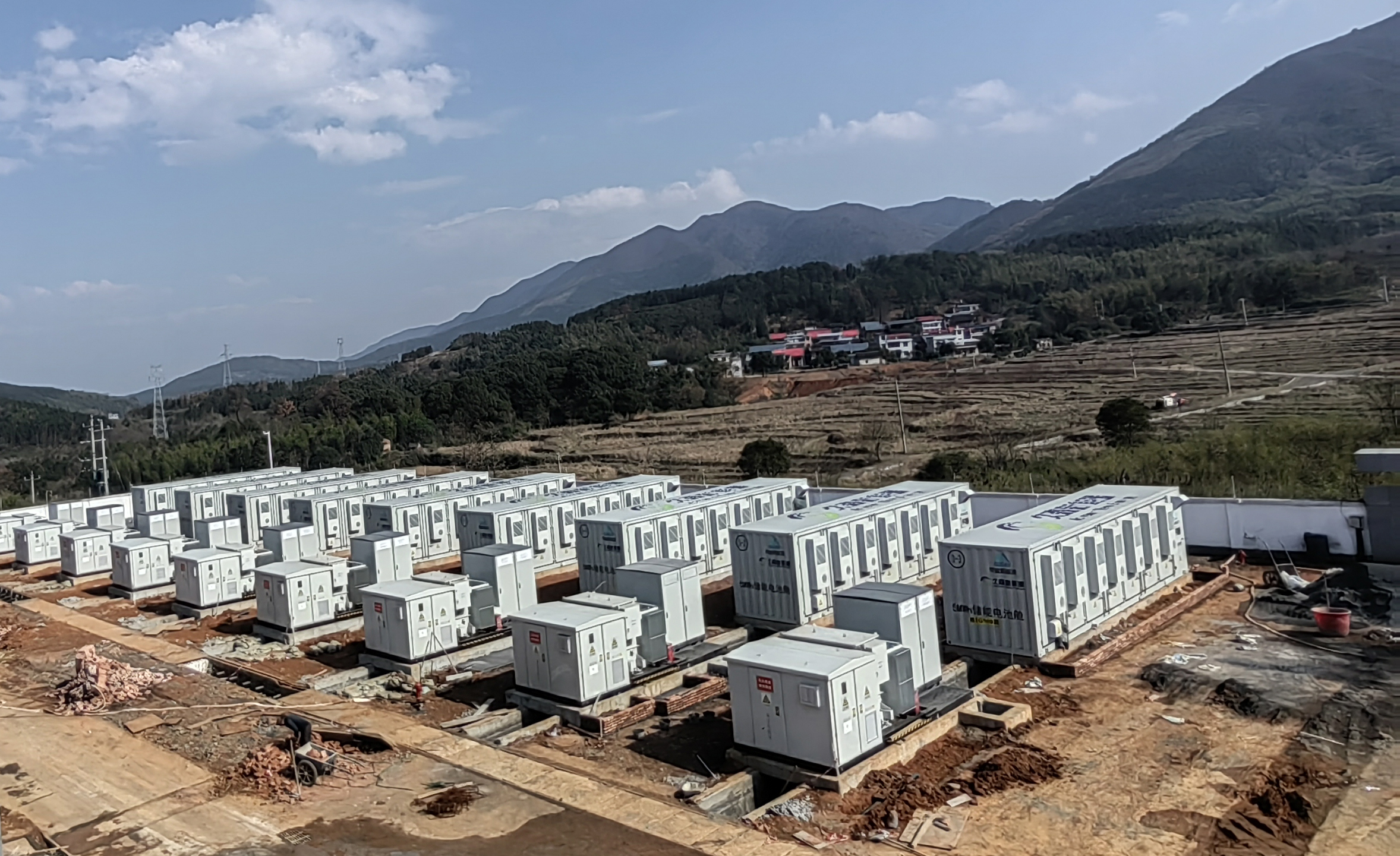 Énergie éolienne + Stockage d'énergie ! La centrale électrique de stockage d'énergie refroidie par air Joysun de 22,5 MW/45 MWh est en construction